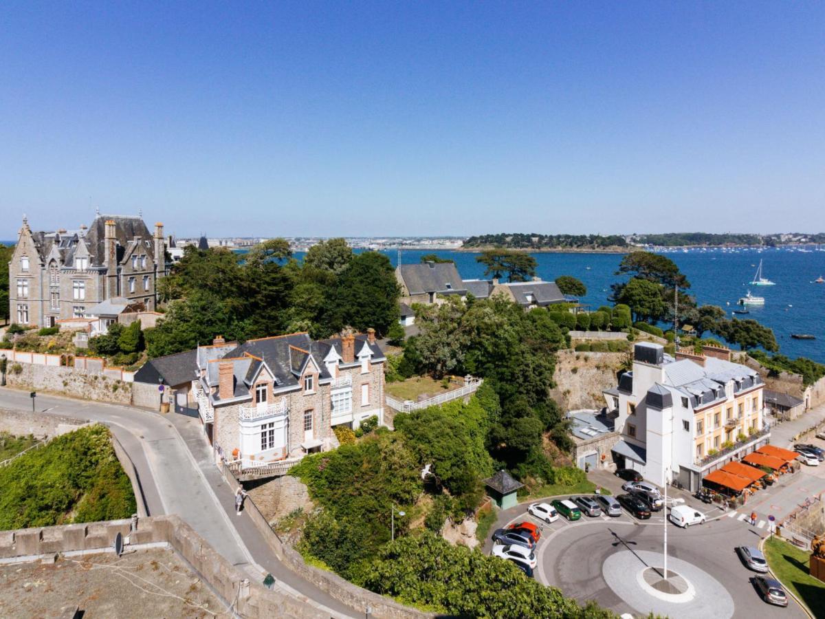 Apartment Château des Deux Rives Dinard Exterior foto